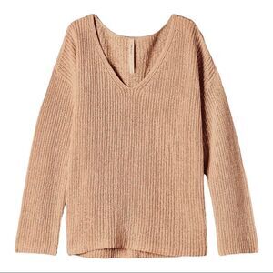 𝅺BABATON Skylark Camel V Neck Sweater Size XS